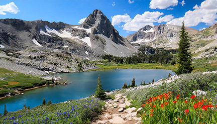 Medicine Bow Lakes Trail